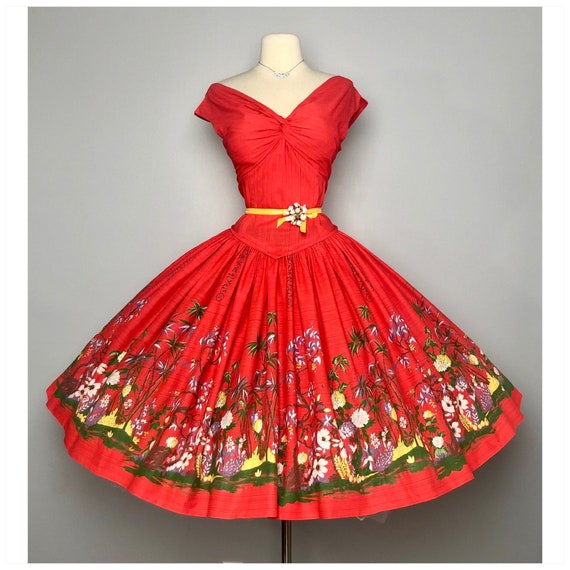 Fabulous Vintage 1950s Border print Novelty dress