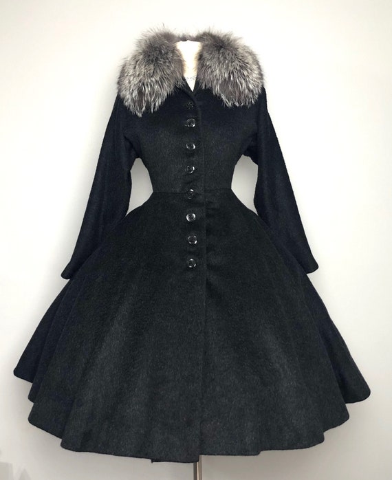 1950's New Look Vintage Fit n Flare Princess Coat