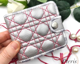 ITH Quilted Wallet Machine Embroidery Design for 6x10 Hoop, In the Hoop Bifold Wallet Pattern, Card Holder with Bill Compartment