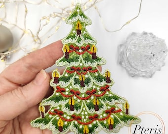 FSL Christmas Tree Pendant: Lace Machine Embroidery Design (5x7, 6x10 Hoops)