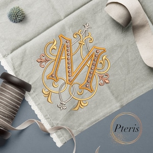 Motif de broderie Machine monogramme mariage Français majuscule M - 5 tailles - cerceau 4 x 4 et 7 x 5