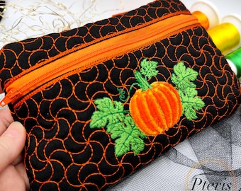 Fringed Pumpkin Quilted Zipper Pouch: In-the-hoop Embroidery Design (Digital Download)