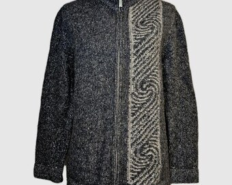 ニュージーランド製ポッサムメリノカーブヘムカウルネックセーター