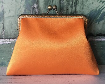 Tangerine Orange Satin 5,5 Zoll Sew In Spange Rahmen Clutch Tasche