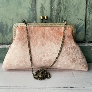 Bolsa clutch estilo vintage com fecho de 8 polegadas em veludo com gelo picado e pêssego claro