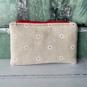 White Daisies Floral Cotton Zip Coin Purse  Pouch