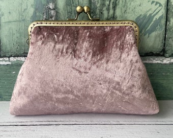 Light Mauve Crushed Velvet 5.5 Inch Sew In Frame Vintage Style Clutch Bag