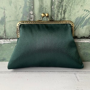 Dark Green Satin 5.5 Inch Sew In Clasp Purse Frame Clutch Bag