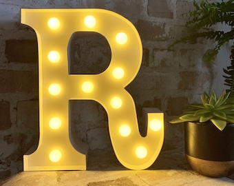 LETTER R - Metal Carnival Style Marquee Light, LED Light Up Letter - Battery Operated | Various Colours - Perfect Night Light | Gift Idea