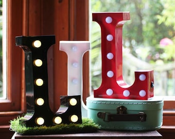 LETTER L - Metal Carnival Style Marquee Light, LED Light Up Letter - Battery Operated | Various Colours - Perfect Night Light | Gift Idea