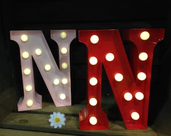 LETTER N - Metal Carnival Style Marquee Light, LED Light Up Letter - Battery Operated | Various Colours - Perfect Night Light | Gift Idea