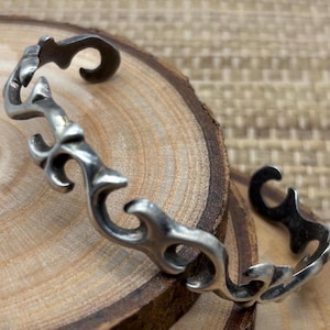 Sterling vintage southwest native sandcast cuff
