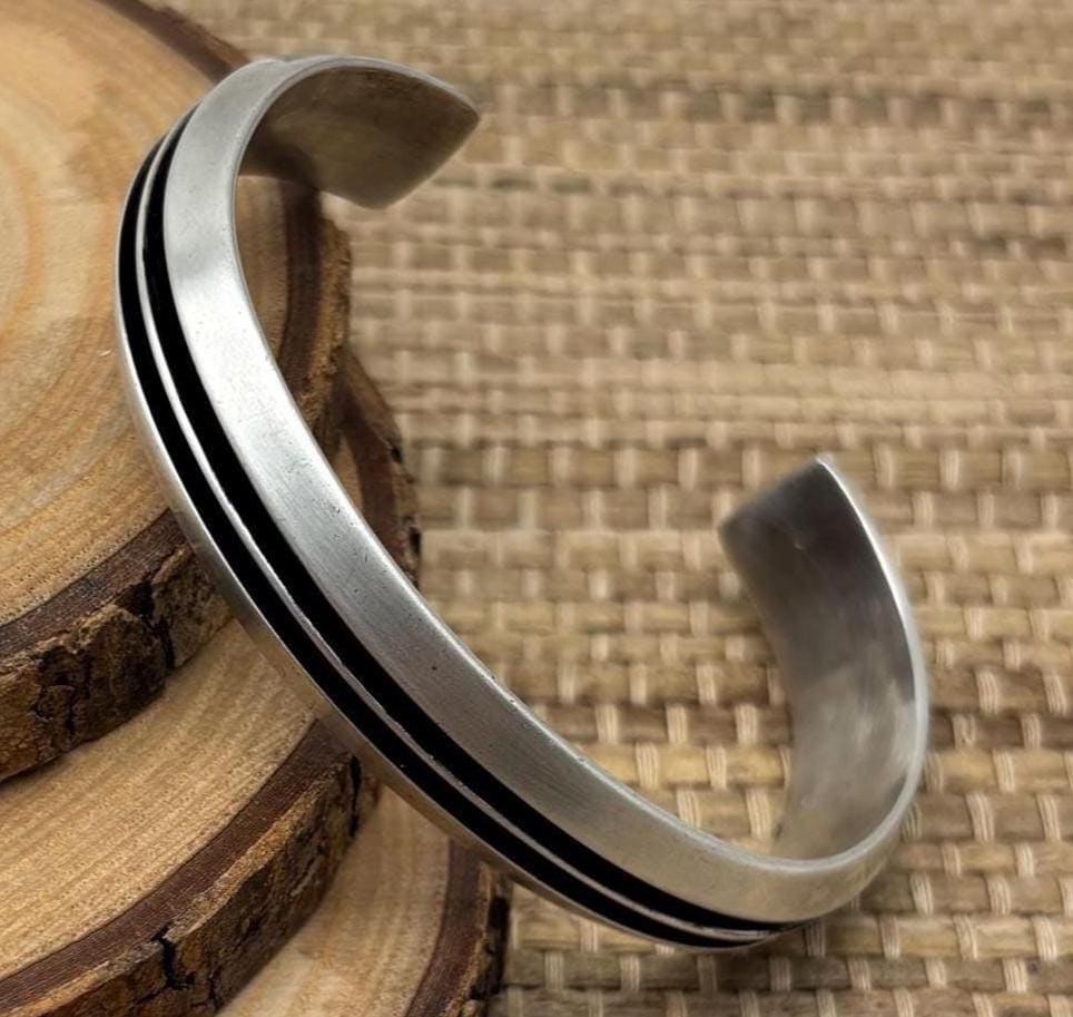 Gilbert Tom Jewelry - Etsy