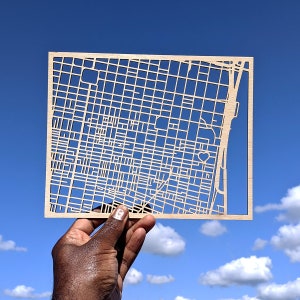 Carte personnalisée découpée au laser 8 x 10 (partout dans le monde)