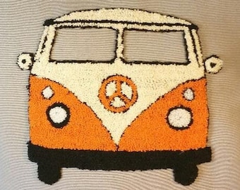 Latch hook rug//pillow kit /"Camper van/" by Hobbycraft Latch tool included