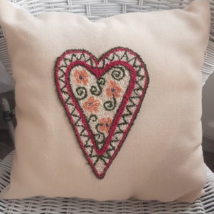 Punch Needle Embroidery VINTAGE HEART