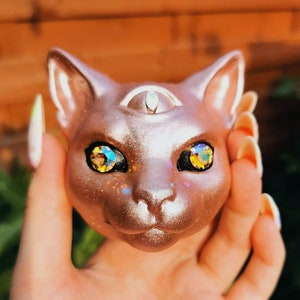 Cosmic mystic resin cat mirror, crystal sphynx pocket makeup mirror, Witchy accessory, resin art, witchy gift, gothic accessories Topaz+3rd Crystal