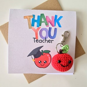 Cartão de agradecimento do professor - Crochê Amigurumi Apple - Chaveiro vegano de agradecimento - Cartão do professor da Apple - Cartão do chaveiro da Apple - Presente do professor