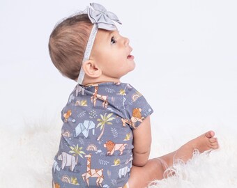 geometric animal baby romper for girls, safari baby shower gift, giraffe baby bodysuit for boys, cool gray gender neutral coming home outfit