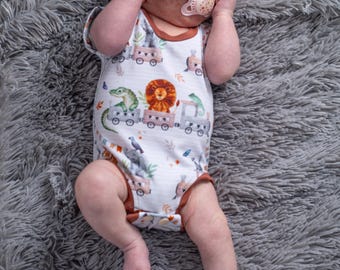 jungle baby animals baby bodysuit, safari coming home outfit boy, baby elephant baby gifts for newborn, wild one themed birthday outfit girl