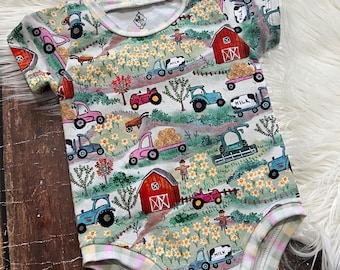 Spring on the farm baby girl outfit, barn baby shower gifts, barnyard fun first birthday romper girl, farmer baby gifts for girls, daffodil