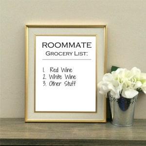 Liste de courses pour colocataires, Vin, Liste de tâches, Colocataires, Déco d'appartement, Déco de dortoir, Amour du vin, Université, Tableau blanc, Dortoir Sweet Dortoir, Cadeau