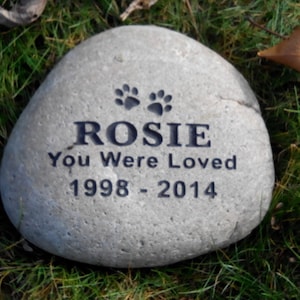 Pet Memorial Custom 10" river rock