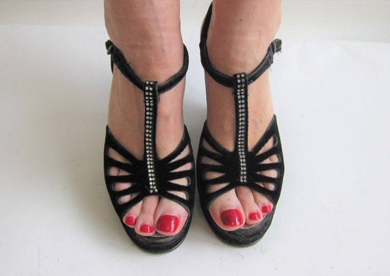 Vintage 40s Womens Shoes Black Velvet Platform Wed