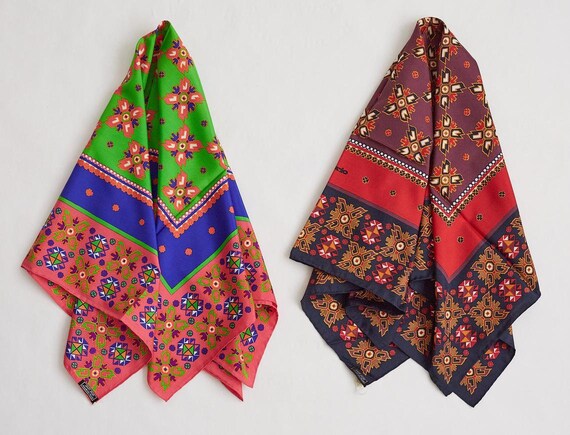 Vintage 70s SILK Scarf | Large Silk Geo Print Scar