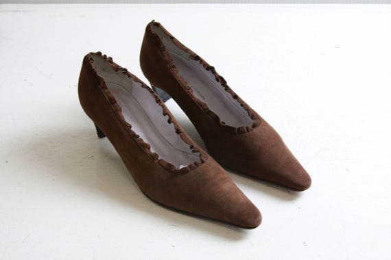 Maud Frizon Shoes | Maud Frizon Brown Suede Pumps