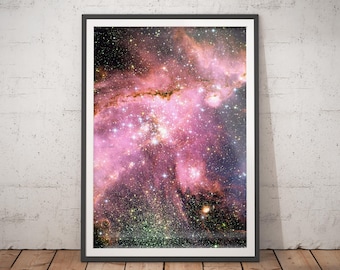 Pôster espacial Nebulosa Rosa: Arte Galáctica do Telescópio Hubble