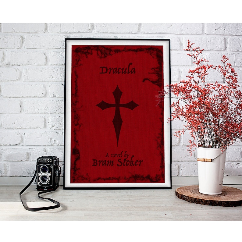 Dracula Book Cover Print: Vintage Gothic Horror Decor image 4