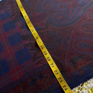 Châle fin en laine image 9