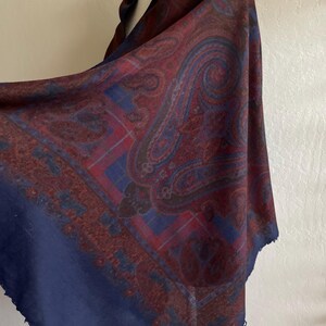 Châle fin en laine image 2