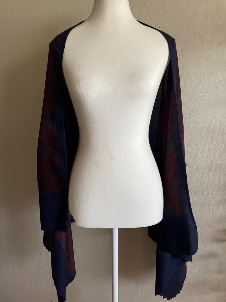 Châle fin en laine image 5