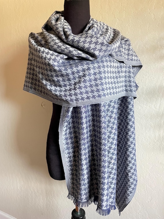 Houndst pattern wrap - image 1