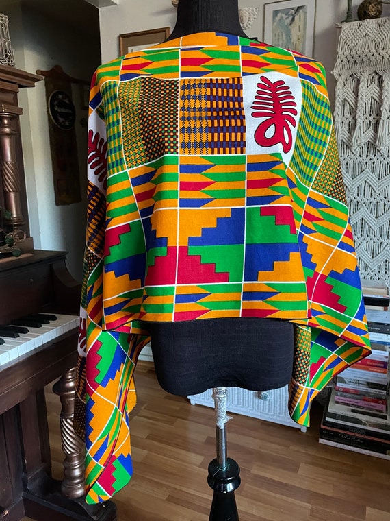 African pattern wrap