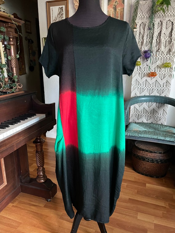 Green and red shift dress