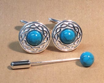 Boutons de manchette en corde celtique en magnésite turquoise, plaqué argent. Épingle à cravate assortie en option.