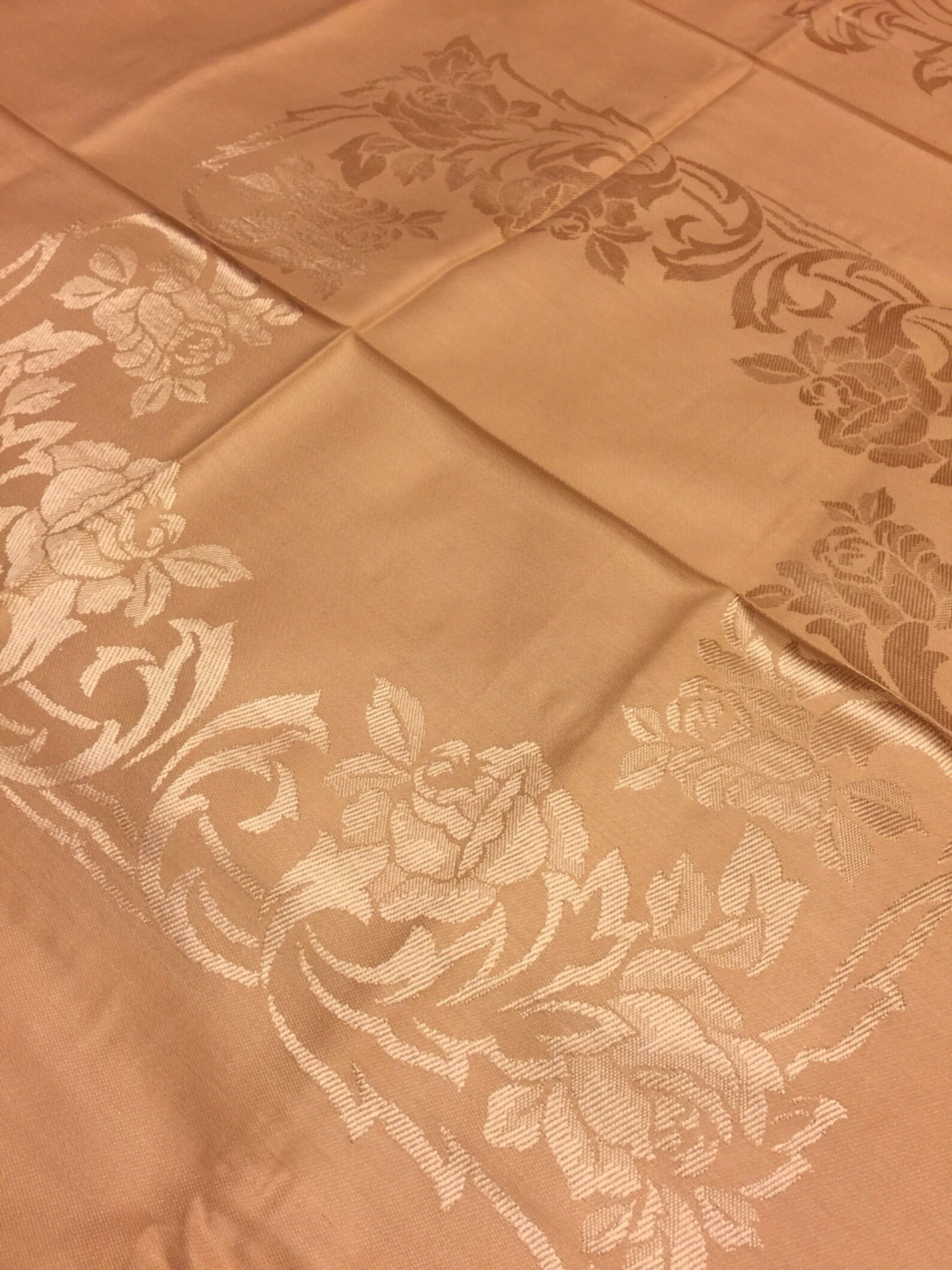 Peach Damask rectangle tablecloth and napkin set vintage Etsy