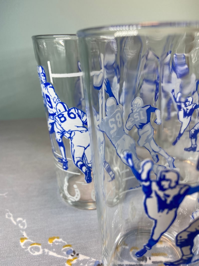 Vintage Football Drinking Glassesset of 8mid Etsy