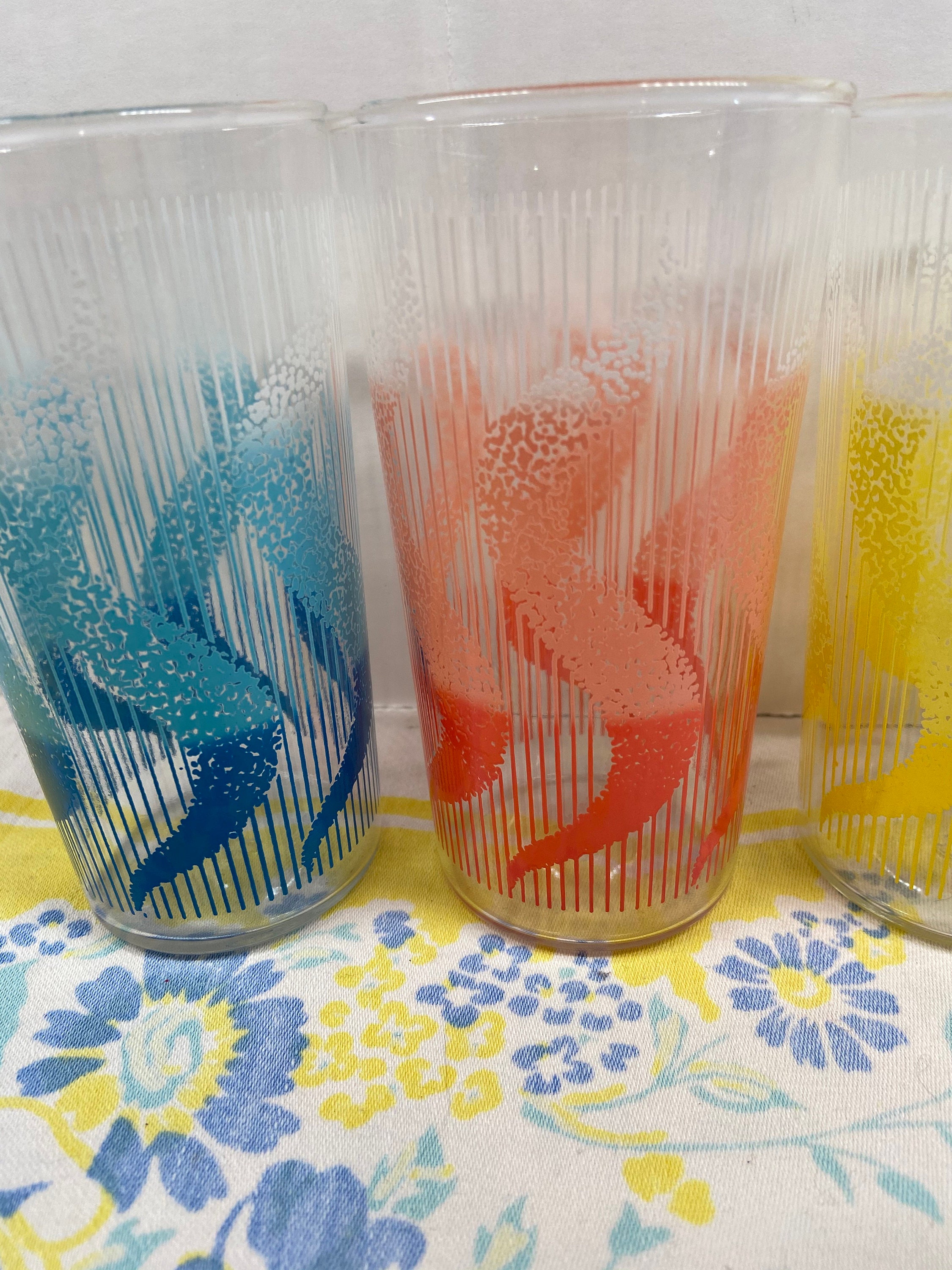 Vintage Anchor Hocking Swirl Glasses-mid Century-set of 8-drinking Glasses-bar  Glasses-kitschy Glassware-party-tumblers-water Glass-mcm 