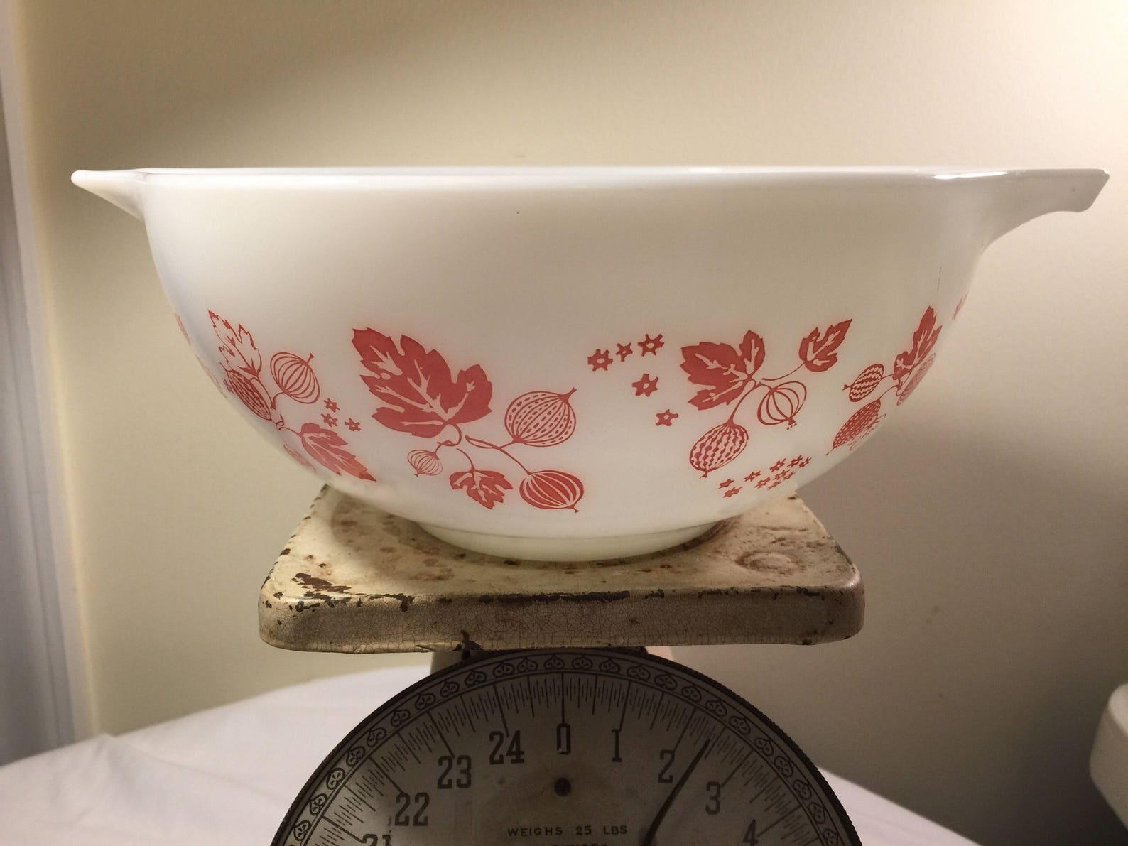 Pyrex pink gooseberry 443 Cinderella mixing bowl vintage Etsy