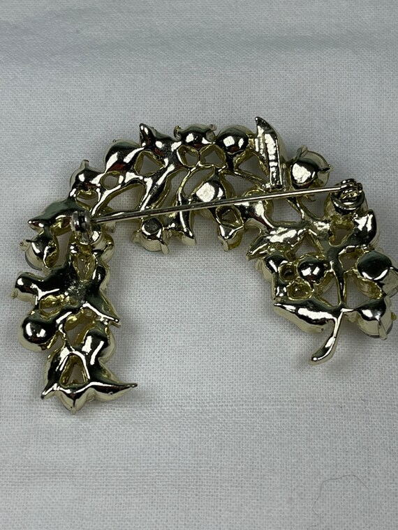 Vintage crescent pin-rhinestones-faux pearls-wrea… - image 6