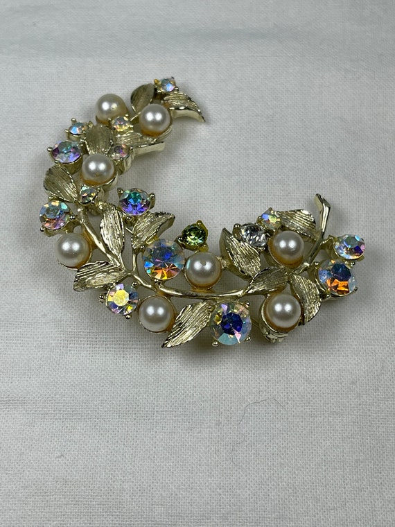 Vintage crescent pin-rhinestones-faux pearls-wrea… - image 3