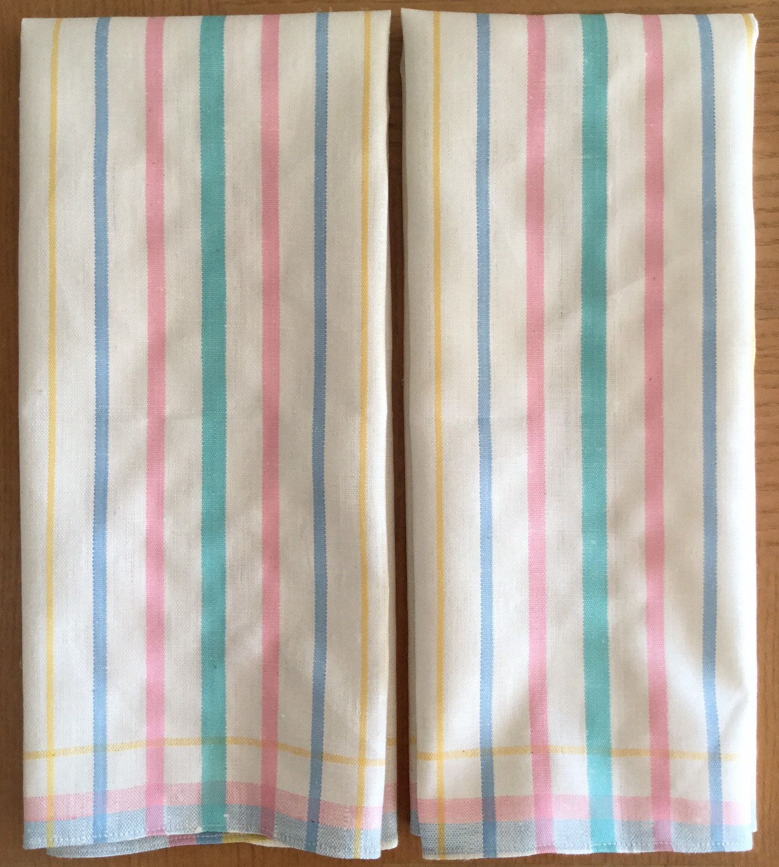 Vintage Appliqued Linen Kitchen Towels New/Old Stock