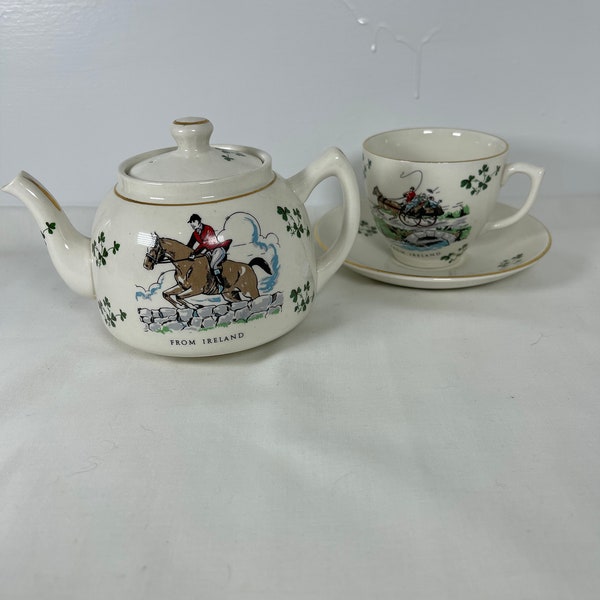 Vintage Carrigaline pottery Ireland teapot and teacup with saucer set-St Patrick’s day-shamrocks-Cork Ireland-Irish pottery-Fox hunting