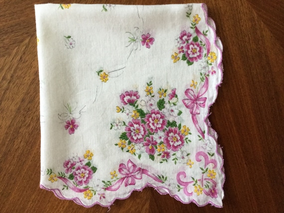 Vintage 1960s white cotton floral handkerchief - … - image 1