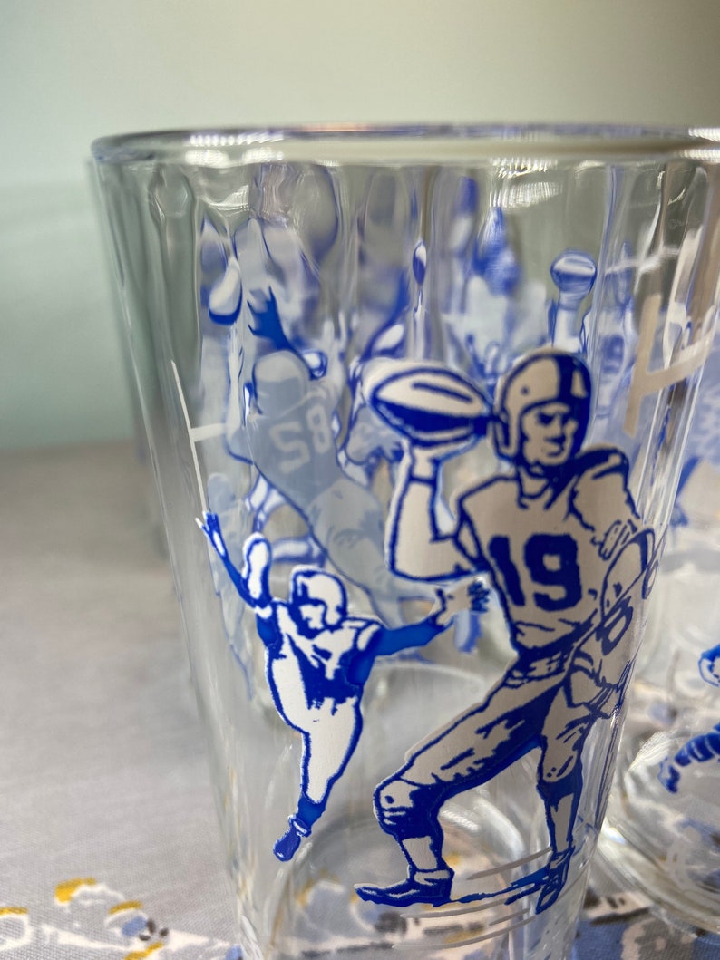 Vintage Football Drinking Glassesset of 8mid Etsy