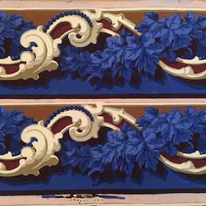 ANTIQUE WALLPAPER BORDER - Rare 23 yards of decorative border from a 4-band roll of wallpaper circa 1880-1890 from France